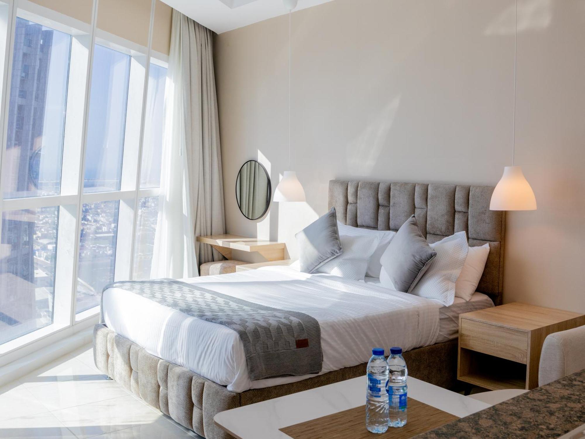 La Maison - The Court Tower Holiday home