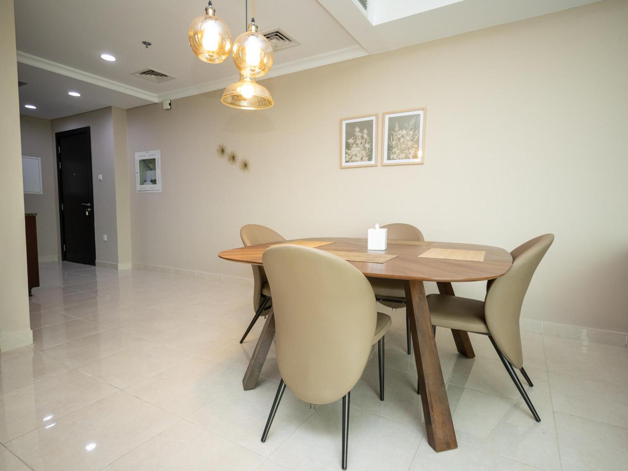 La Maison - The Court Tower Holiday home *